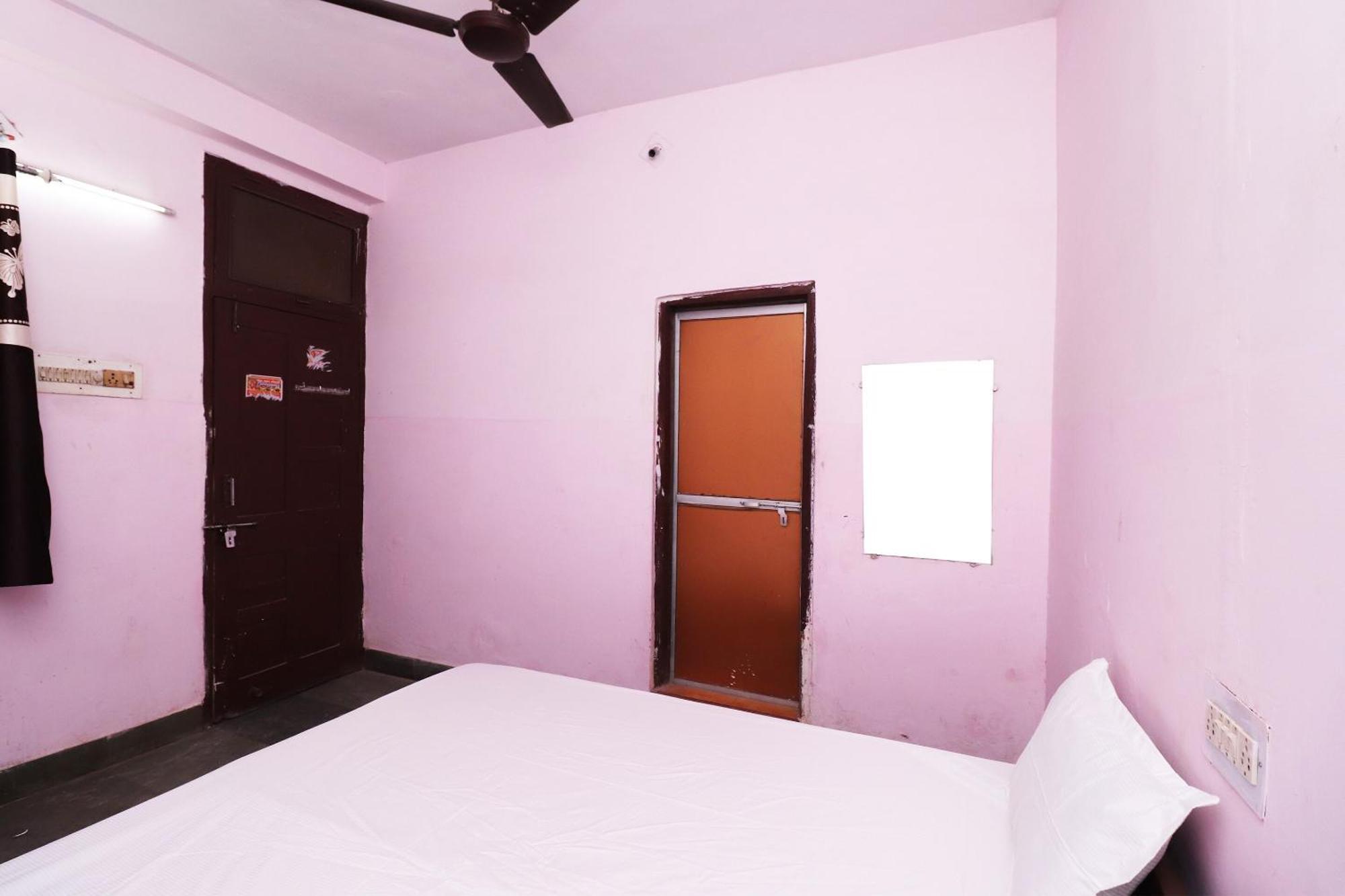 Hotel Kshama Джабалпур Екстериор снимка